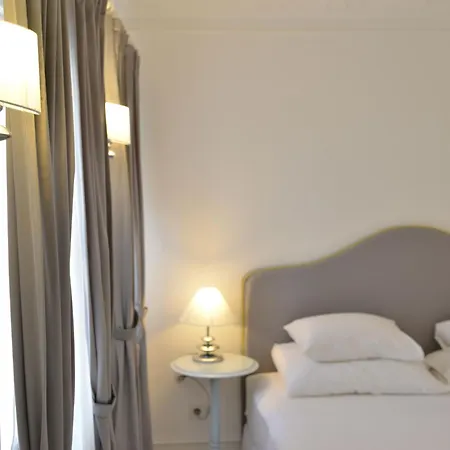 Hotell Vintage 4*