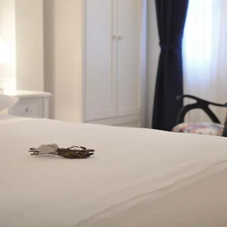 Hotell Vintage 4*