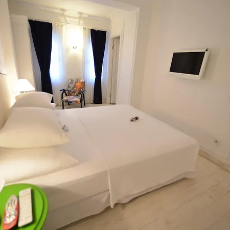 Hotell Vintage 4*