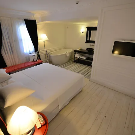 Hotell Vintage 4*