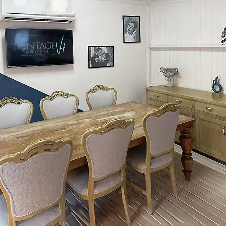 Vintage Hotell 4*