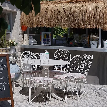 Vintage 4* ألاتشاتي