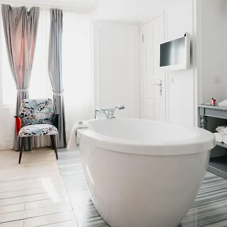 Vintage 4* Alaçatı